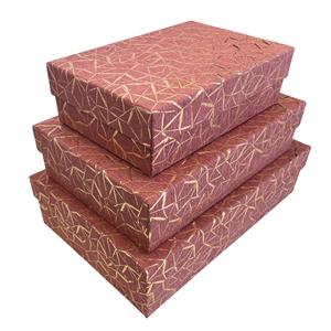 GIFT BOXES THIN 3 SIZES RED GRID